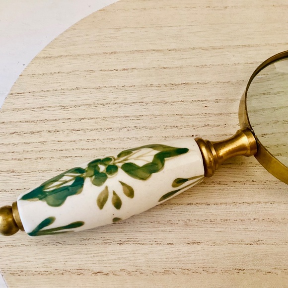 Brass Lupe Magnifying Glass Ceramic White Green Floral Handle 7.5” Elegant Gift - Picture 5 of 12